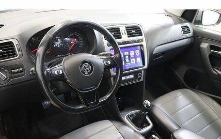Volkswagen Polo VI (EU Market), 2016 год, 1 017 000 рублей, 6 фотография