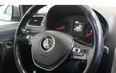 Volkswagen Polo VI (EU Market), 2016 год, 1 017 000 рублей, 8 фотография