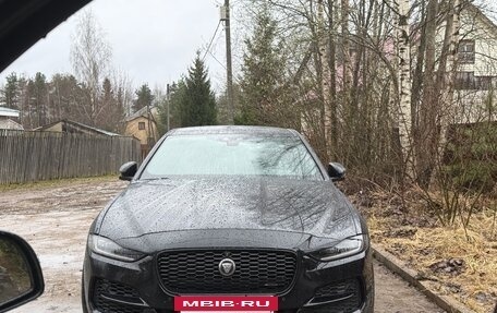 Jaguar XE I рестайлинг, 2020 год, 2 975 000 рублей, 2 фотография