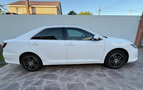 Toyota Camry, 2016 год, 2 200 000 рублей, 6 фотография