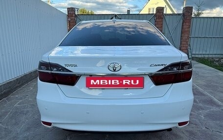 Toyota Camry, 2016 год, 2 200 000 рублей, 10 фотография