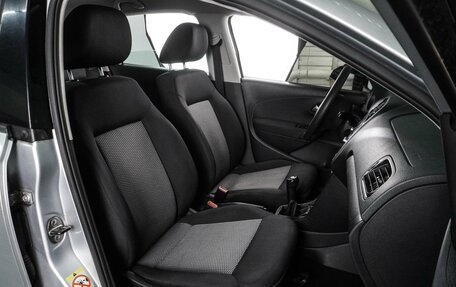 Volkswagen Polo VI (EU Market), 2010 год, 635 000 рублей, 8 фотография