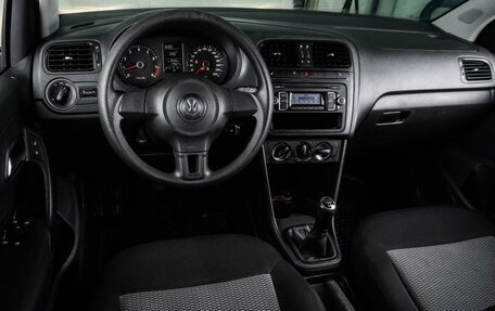 Volkswagen Polo VI (EU Market), 2010 год, 635 000 рублей, 6 фотография