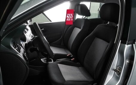 Volkswagen Polo VI (EU Market), 2010 год, 635 000 рублей, 10 фотография