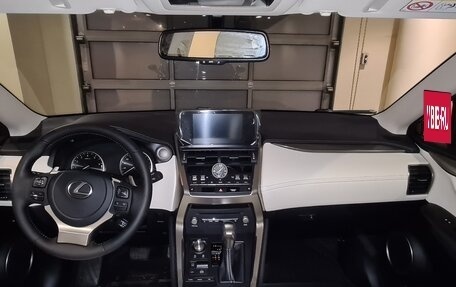 Lexus NX I, 2020 год, 4 000 000 рублей, 3 фотография