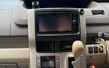 Toyota Noah III, 2008 год, 840 000 рублей, 10 фотография