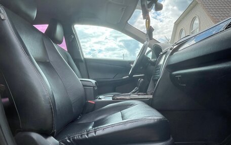 Toyota Camry, 2017 год, 2 460 000 рублей, 9 фотография