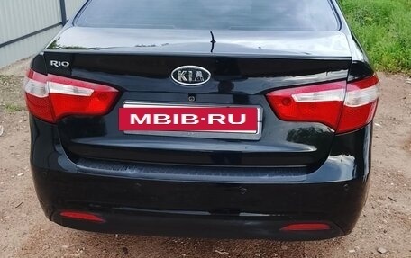 KIA Rio III рестайлинг, 2012 год, 880 000 рублей, 2 фотография