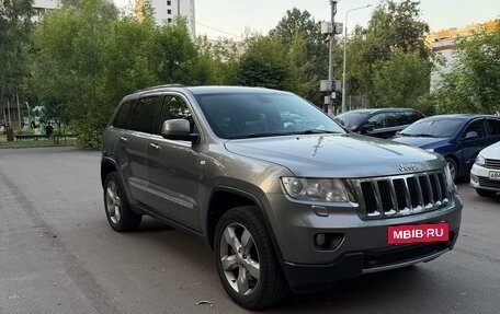 Jeep Grand Cherokee, 2012 год, 2 100 000 рублей, 3 фотография