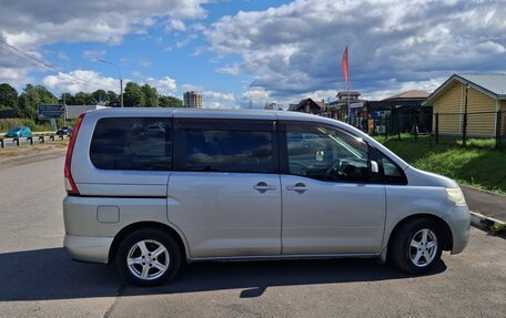 Nissan Serena III, 2007 год, 850 000 рублей, 3 фотография