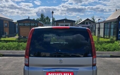 Nissan Serena III, 2007 год, 850 000 рублей, 4 фотография