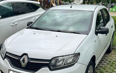 Renault Logan II, 2017 год, 560 000 рублей, 2 фотография