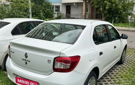Renault Logan II, 2017 год, 560 000 рублей, 4 фотография