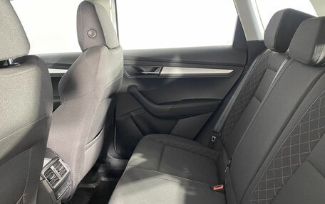 Skoda Karoq I, 2022 год, 2 600 000 рублей, 21 фотография