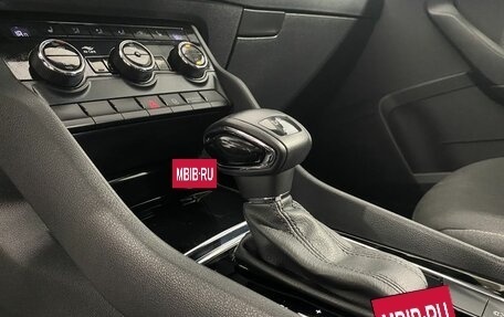 Skoda Karoq I, 2022 год, 2 600 000 рублей, 19 фотография