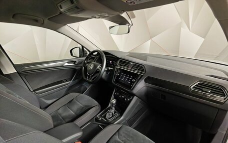 Volkswagen Tiguan II, 2019 год, 2 680 000 рублей, 13 фотография