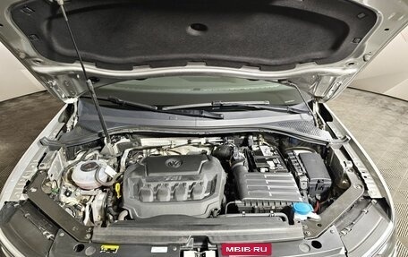 Volkswagen Tiguan II, 2019 год, 2 680 000 рублей, 11 фотография
