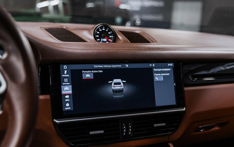 Porsche Cayenne III, 2019 год, 4 800 000 рублей, 29 фотография