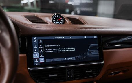 Porsche Cayenne III, 2019 год, 4 800 000 рублей, 27 фотография
