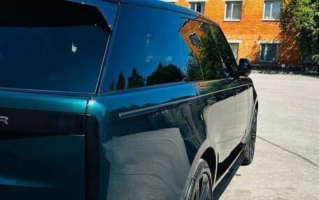 Land Rover Range Rover IV рестайлинг, 2022 год, 17 000 000 рублей, 10 фотография