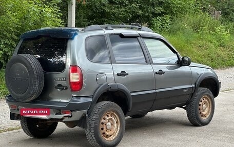 Chevrolet Niva I рестайлинг, 2005 год, 160 000 рублей, 4 фотография