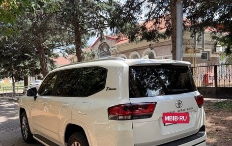 Toyota Land Cruiser, 2021 год, 8 799 000 рублей, 24 фотография