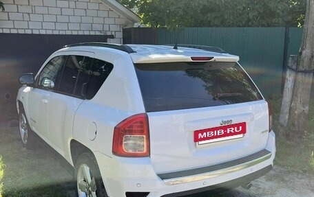Jeep Compass I рестайлинг, 2012 год, 980 000 рублей, 4 фотография