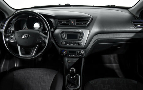 KIA Rio III рестайлинг, 2013 год, 550 000 рублей, 15 фотография