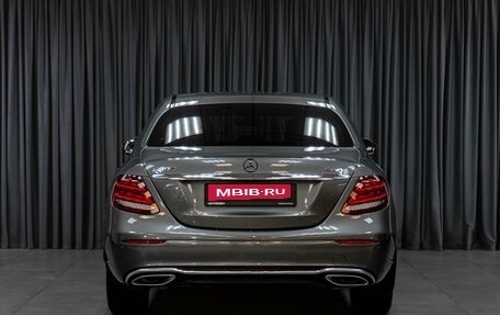 Mercedes-Benz E-Класс, 2018 год, 3 399 000 рублей, 4 фотография