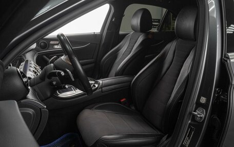 Mercedes-Benz E-Класс, 2018 год, 3 399 000 рублей, 13 фотография