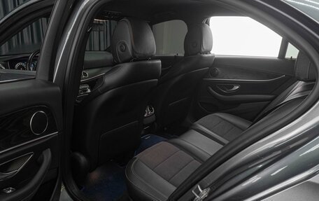 Mercedes-Benz E-Класс, 2018 год, 3 399 000 рублей, 14 фотография