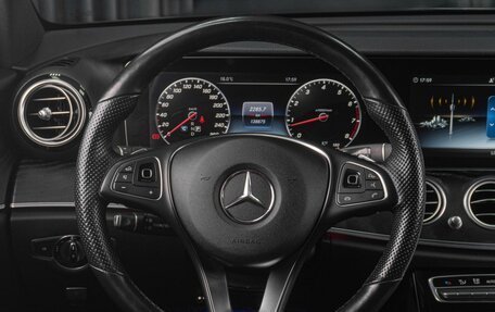 Mercedes-Benz E-Класс, 2018 год, 3 399 000 рублей, 22 фотография