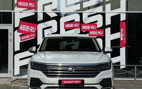 Volkswagen Touareg III, 2020 год, 4 350 000 рублей, 3 фотография