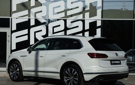 Volkswagen Touareg III, 2020 год, 4 350 000 рублей, 2 фотография