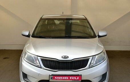 KIA Rio III рестайлинг, 2013 год, 760 000 рублей, 2 фотография