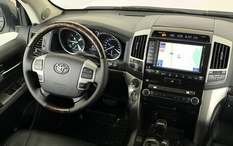 Toyota Land Cruiser 200, 2013 год, 3 450 000 рублей, 13 фотография
