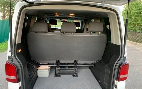 Volkswagen Caravelle T5, 2011 год, 1 950 000 рублей, 16 фотография