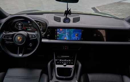 Porsche Cayenne III, 2023 год, 15 700 000 рублей, 8 фотография