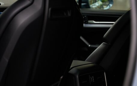 Porsche Cayenne III, 2023 год, 15 700 000 рублей, 10 фотография
