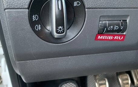 Volkswagen Caravelle T5, 2011 год, 1 950 000 рублей, 23 фотография