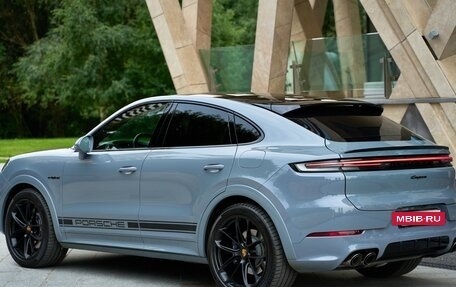 Porsche Cayenne III, 2023 год, 15 700 000 рублей, 2 фотография