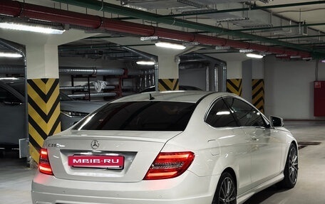 Mercedes-Benz C-Класс, 2013 год, 1 800 000 рублей, 6 фотография