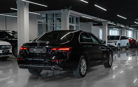Mercedes-Benz E-Класс, 2020 год, 2 750 000 рублей, 5 фотография