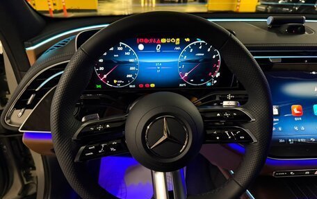 Mercedes-Benz E-Класс, 2026 год, 9 920 000 рублей, 24 фотография