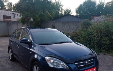 KIA cee'd I рестайлинг, 2008 год, 600 000 рублей, 1 фотография