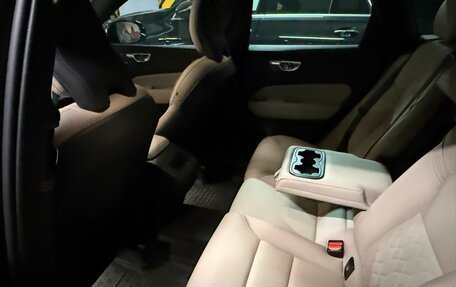 Volvo XC60 II, 2025 год, 6 100 000 рублей, 9 фотография