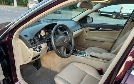 Mercedes-Benz C-Класс, 2008 год, 1 600 000 рублей, 10 фотография