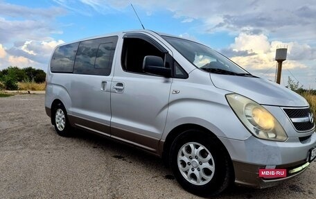 Hyundai H-1 II рестайлинг, 2008 год, 1 400 000 рублей, 2 фотография