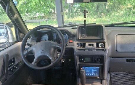 Mitsubishi Pajero III рестайлинг, 1997 год, 550 000 рублей, 16 фотография