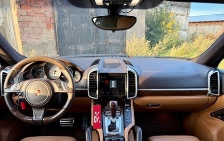 Porsche Cayenne III, 2013 год, 2 990 000 рублей, 33 фотография